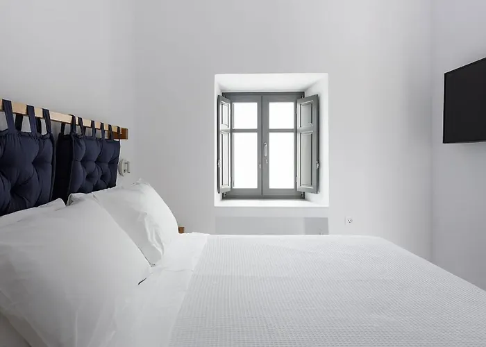 Aetherium Boutique * Naousa (Paros)